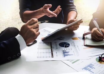 Księga handlowa dokumentuje operacje gospodarcze firmy zgodnie z przepisami prawa podatkowego