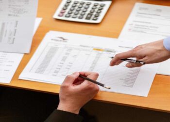 po dokumentacji firmowej