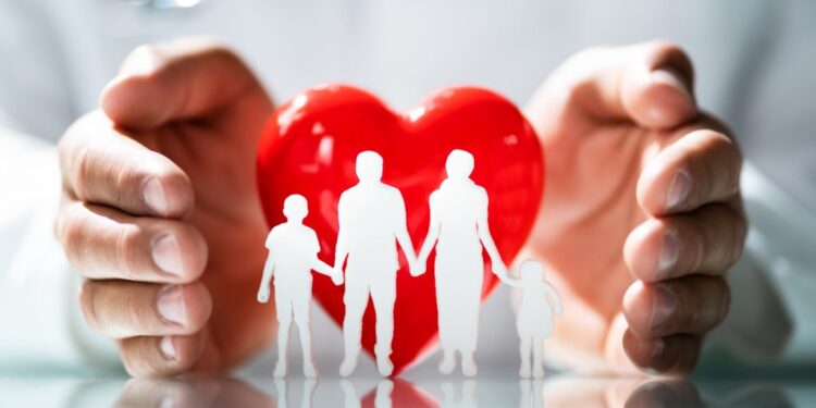 Przedterminowe zakończenie umowy ubezpieczenia skutkuje wypłatą wartości wykupu polisy życiowej