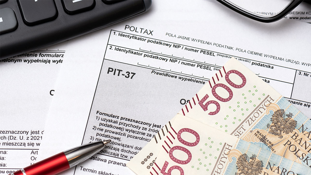 Prowadzenie ewidencji dla umowy zlecenia Ewidencja czasu pracy z umowy zlecenia w tabeli Excel z sumami godzin